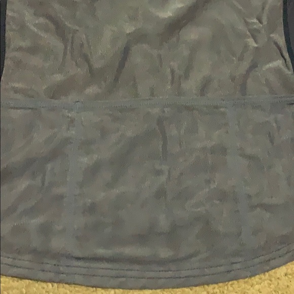 Back pocket biking tank top - Picture 3 of 5